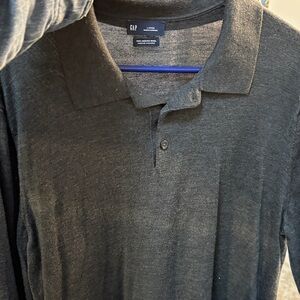 NWOT - GAP Men's Charcoal Polo Shirt 100% merino wool.